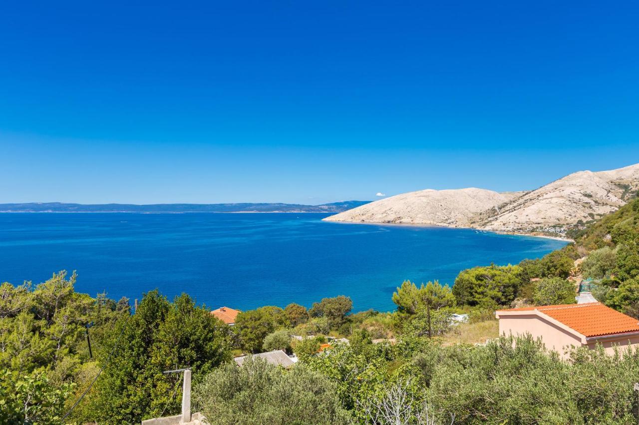 Private Accommodation Stara Baška Екстериор снимка