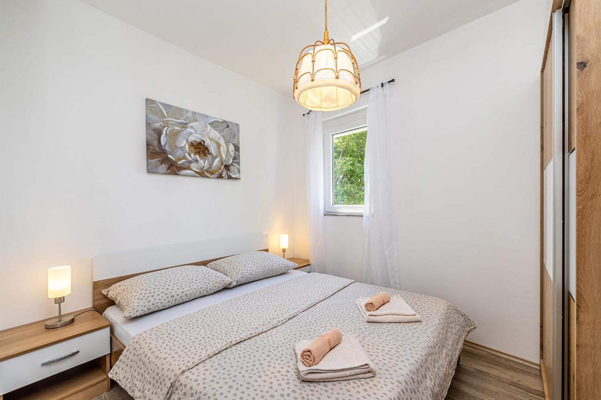 Private Accommodation Stara Baška Екстериор снимка
